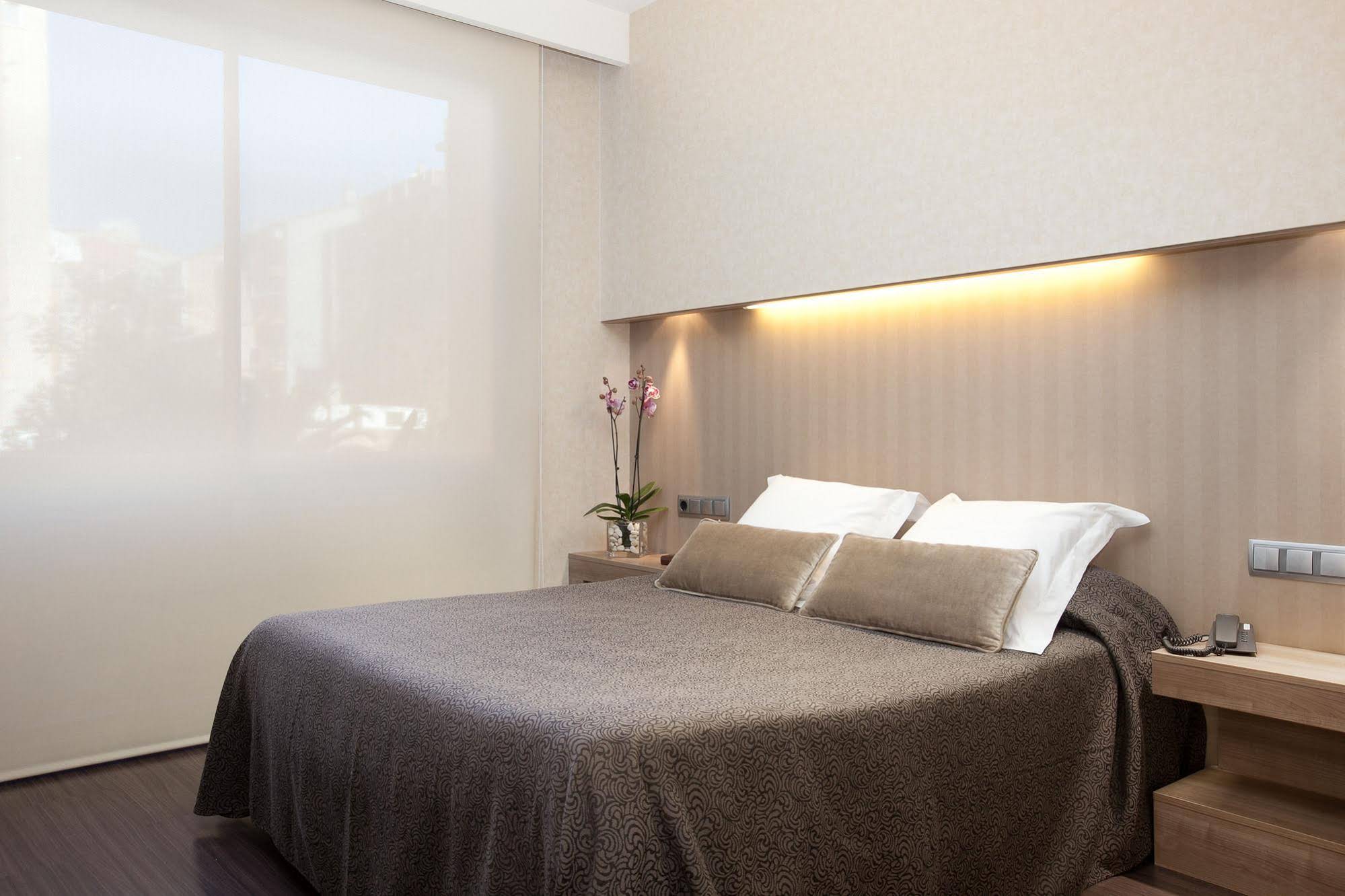 Silver Aparthotel