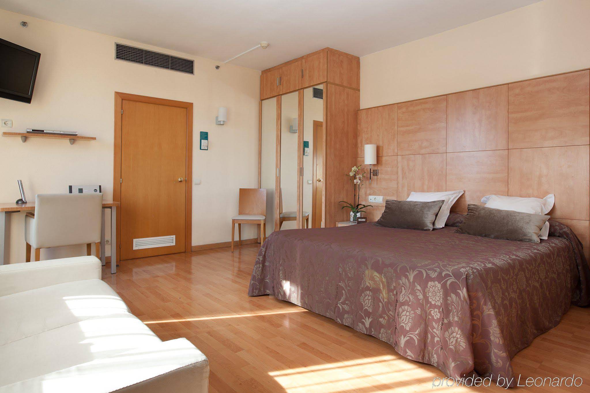 Silver Aparthotel