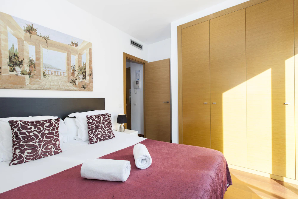 SLEEP Universitat by STAY