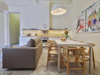 Uma Suites Pau Claris Terrace