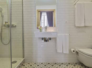 Uma Suites Pau Claris Terrace