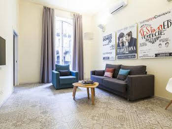 Uma Suites Pau Claris Terrace