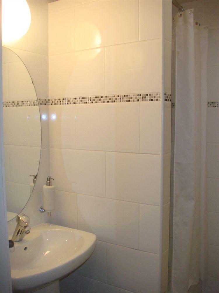 Somnio Hostels