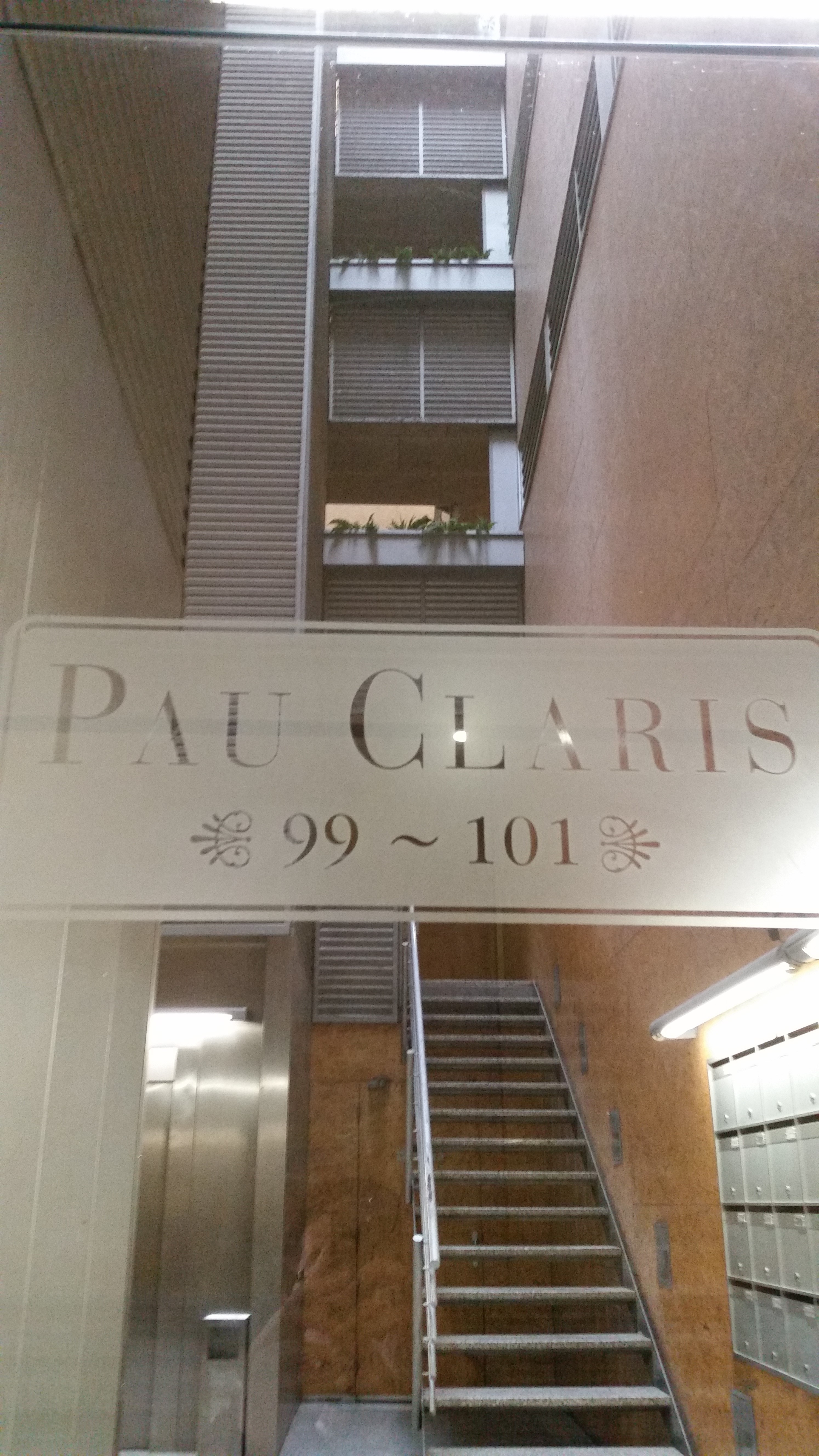 Splendom Suites Pau Clarís