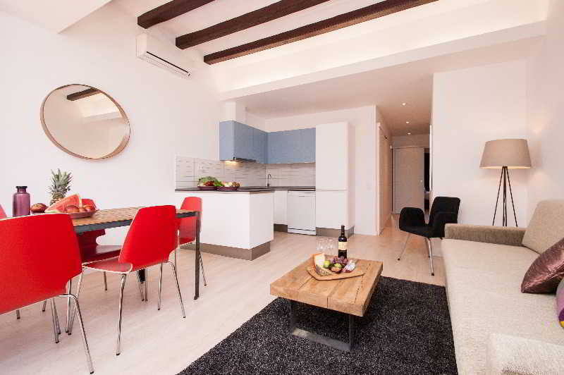 SSA Gracia Apartments