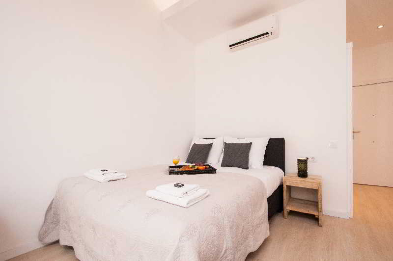 SSA Gracia Apartments