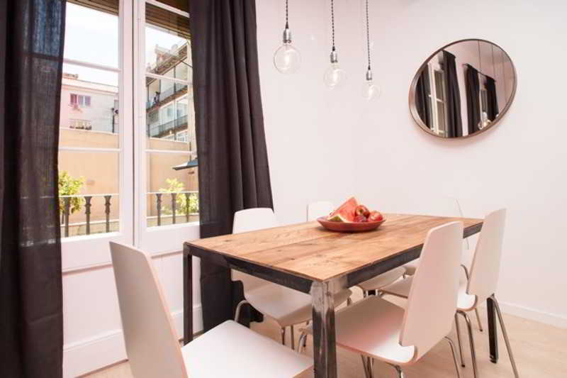 SSA Gracia Apartments