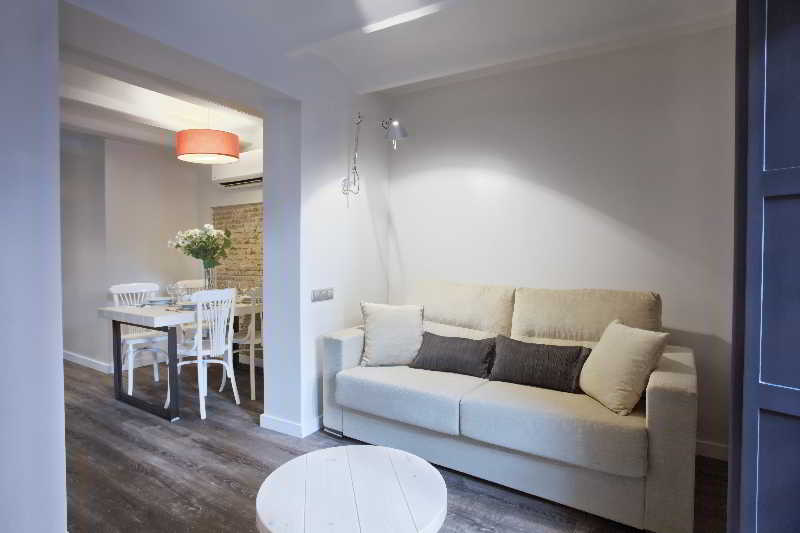 Ssa Sagrada Familia Apartments