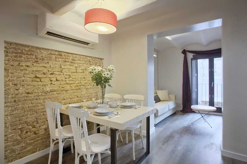 Ssa Sagrada Familia Apartments