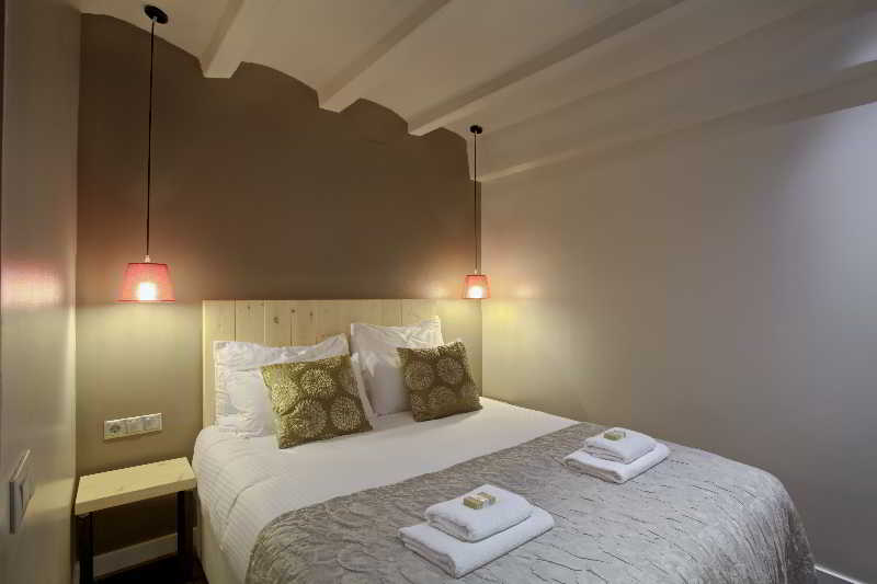 Ssa Sagrada Familia Apartments