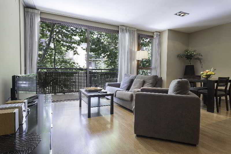 SSG Camp Nou Apartments