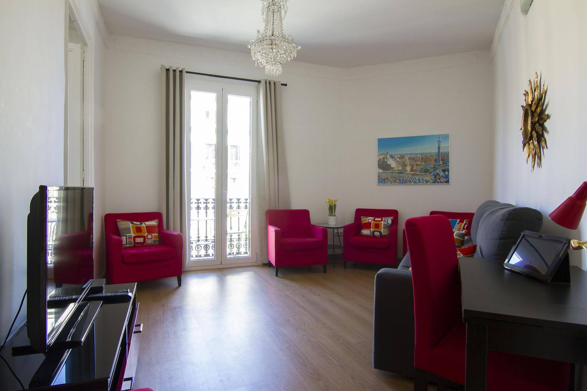 Stay Together Barcelona Apartments