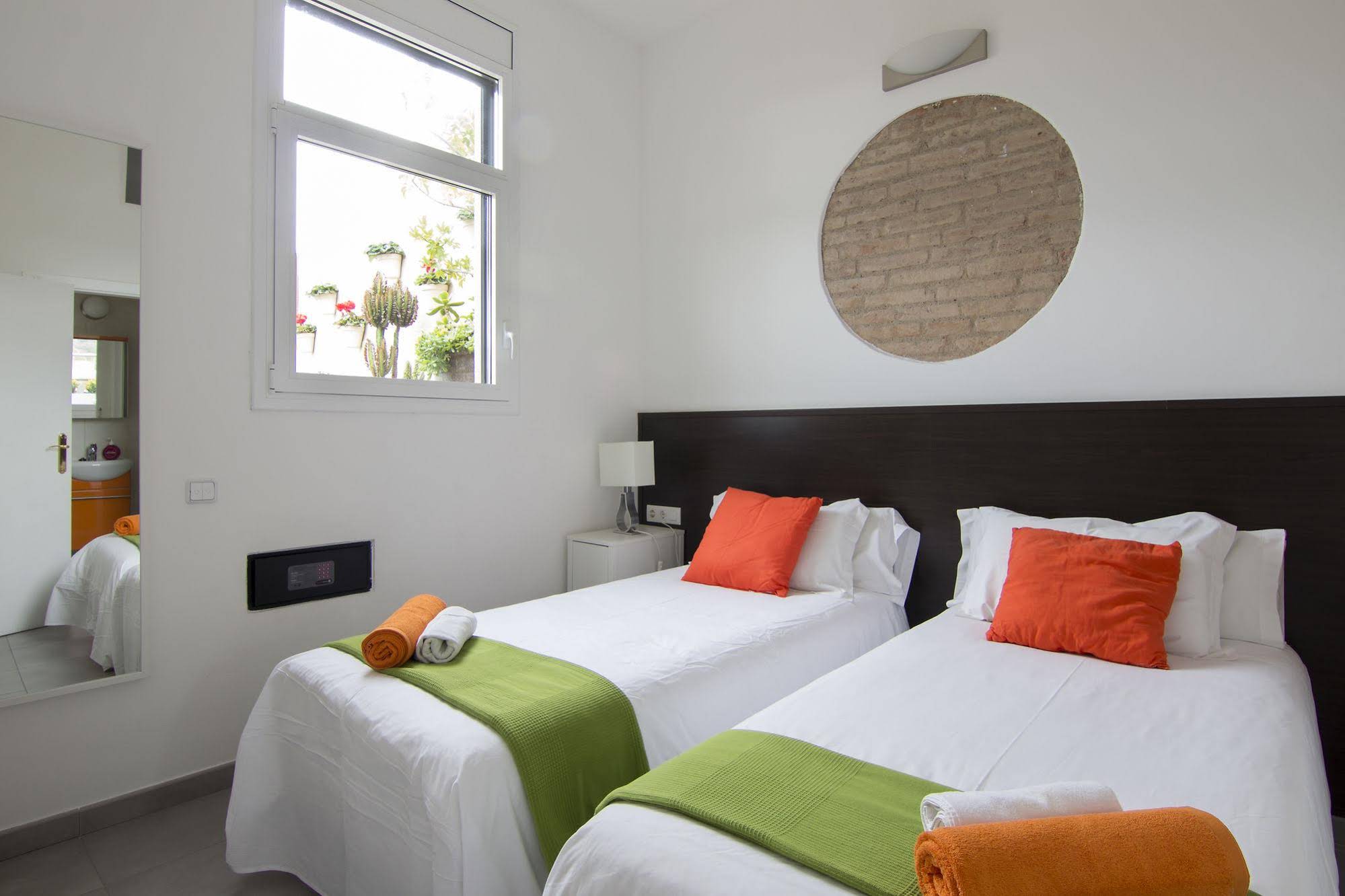 Stay Together Barcelona Apartments