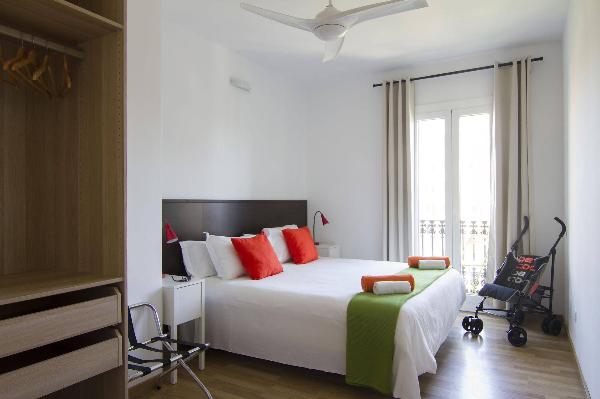 Stay Together Barcelona Apartments
