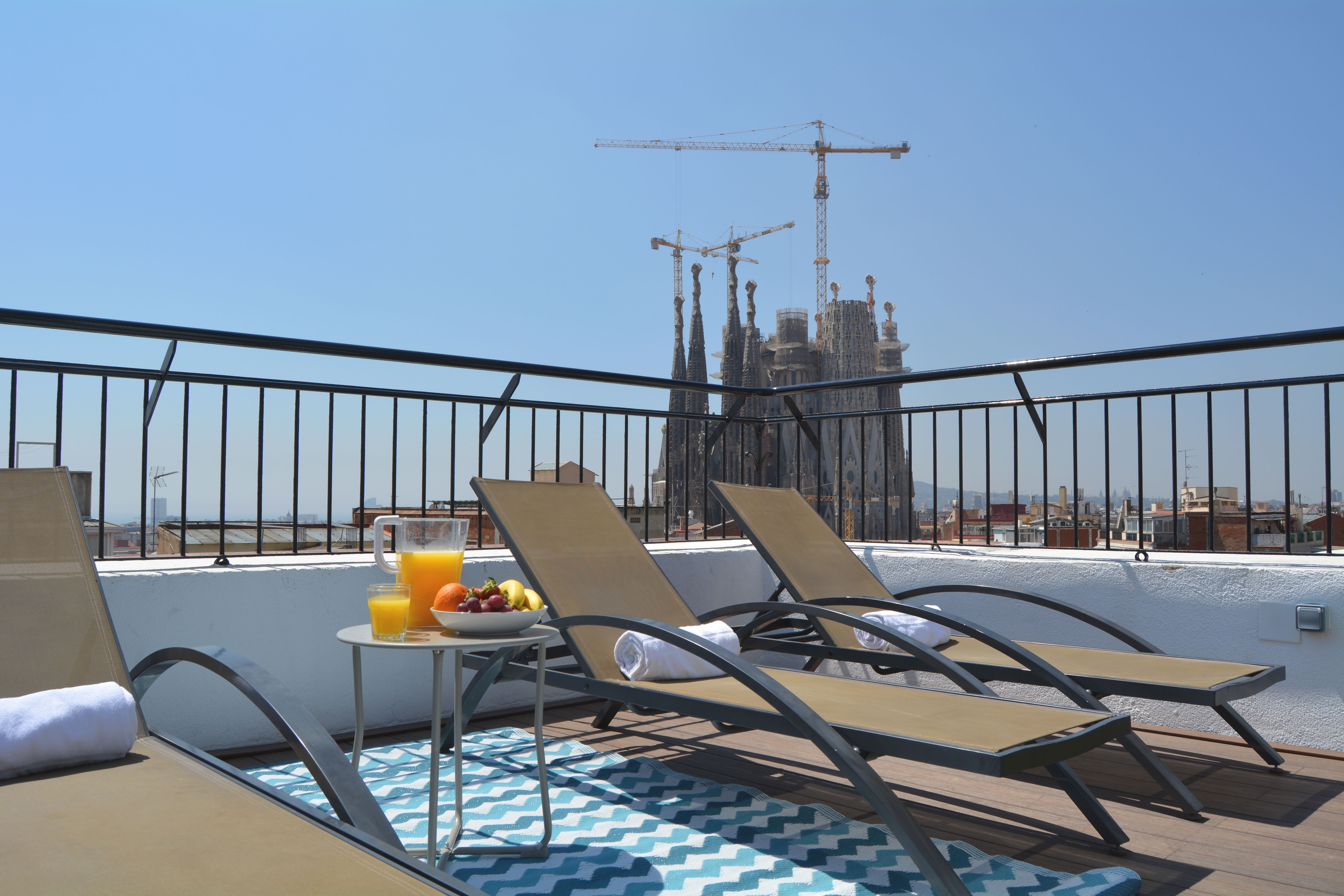 Suite Home Sagrada Familia Apartments