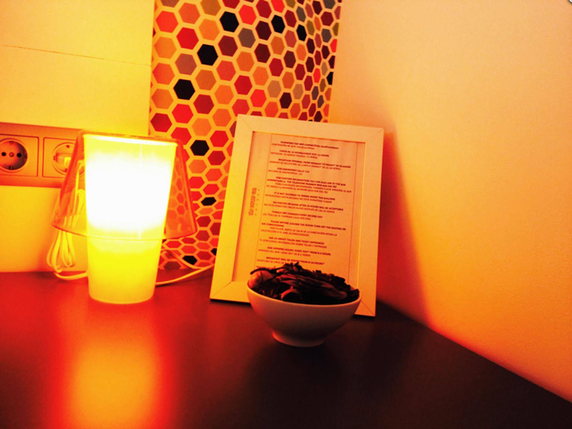 The Corner 592