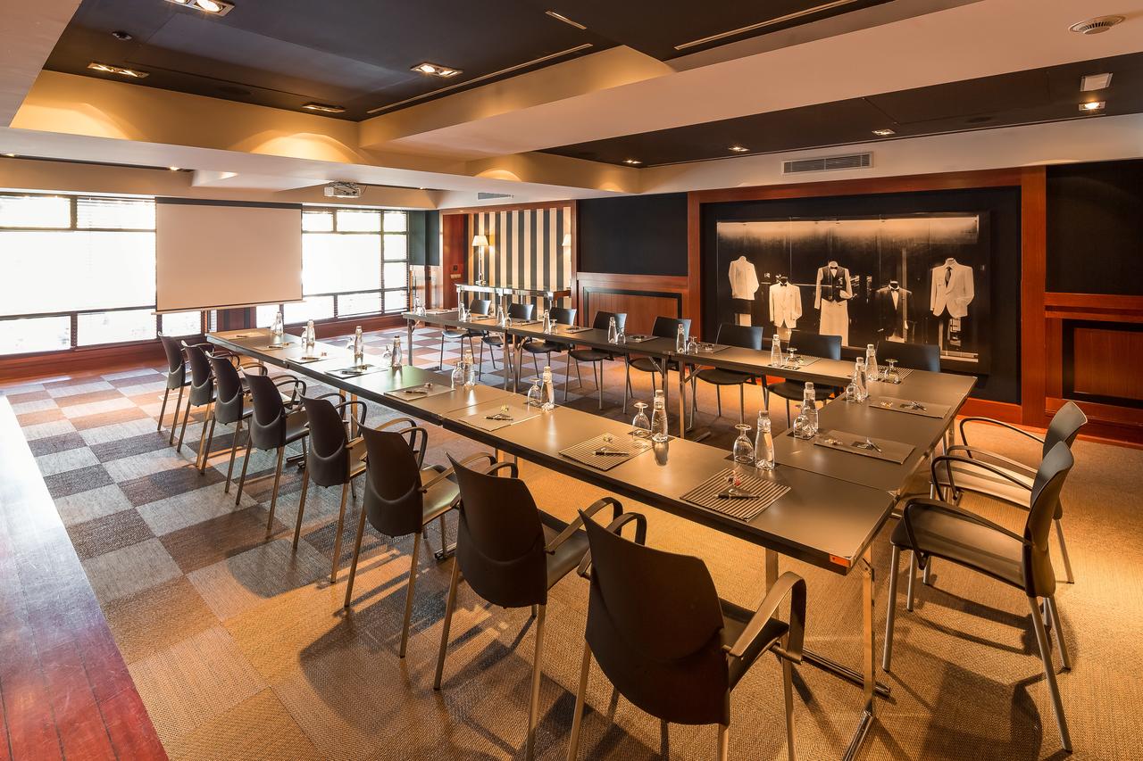 U232 Hotel