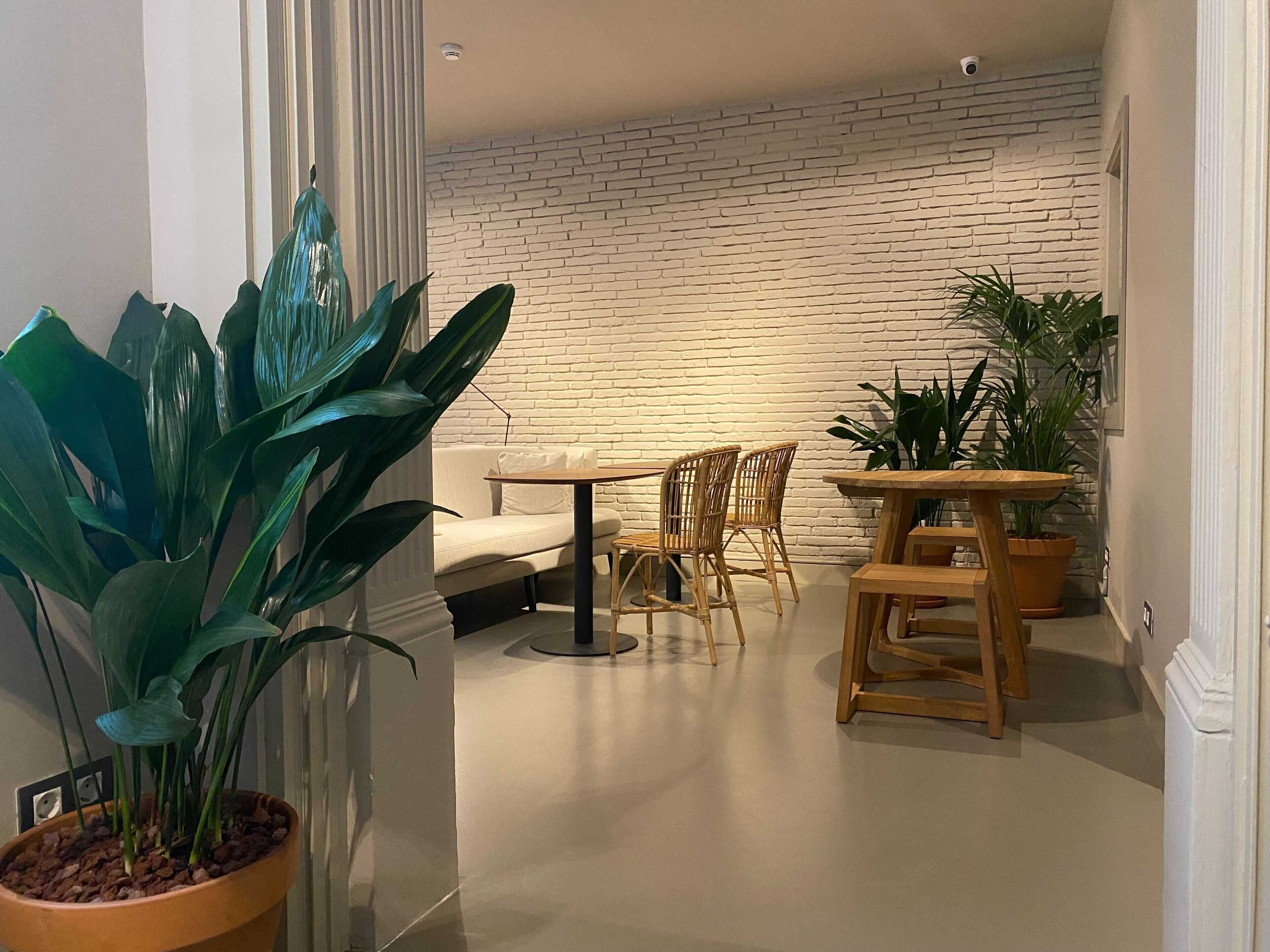 UMA Suites Barcelona Pau Claris Guesthouse