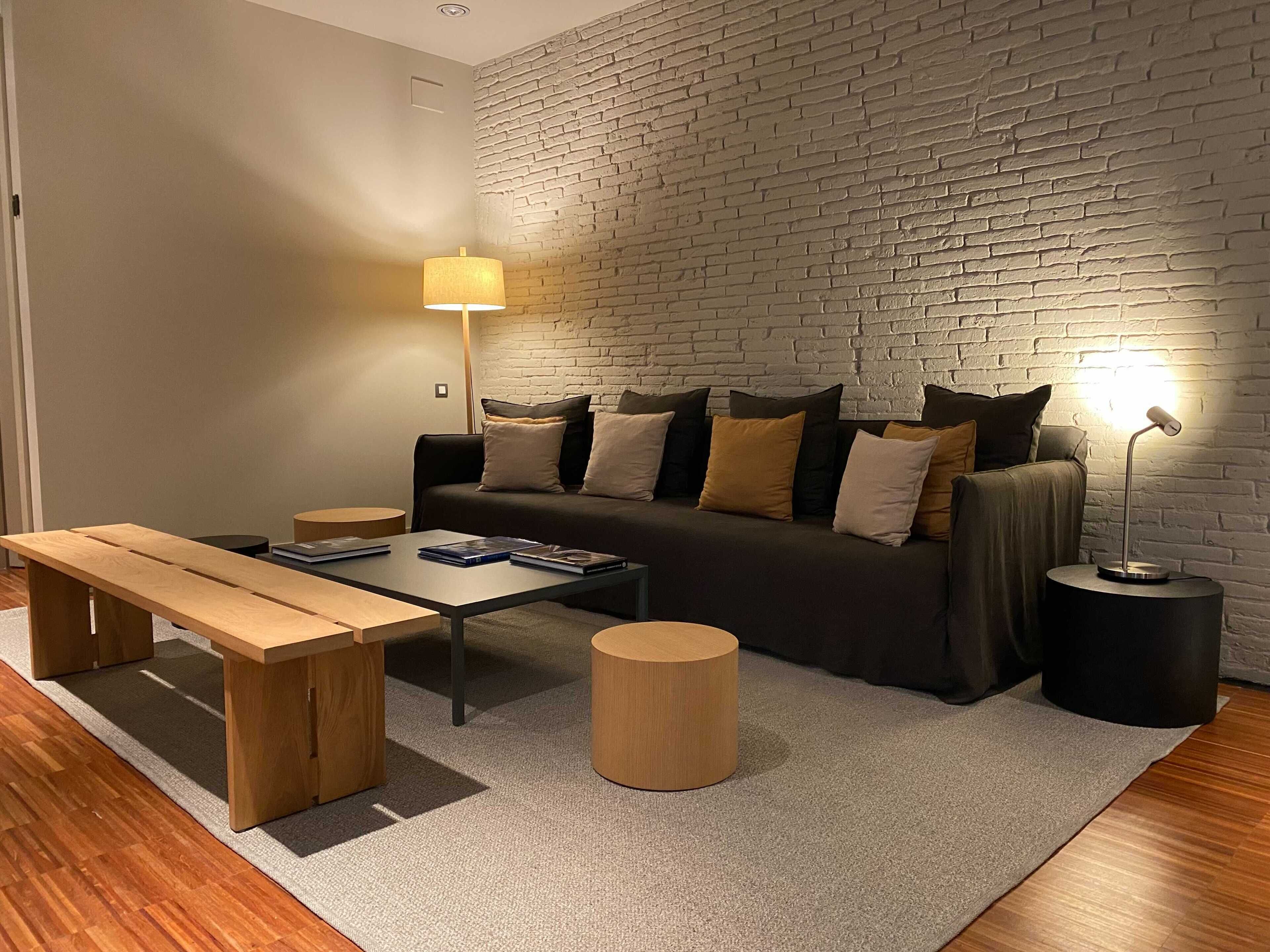 UMA Suites Barcelona Pau Claris Guesthouse