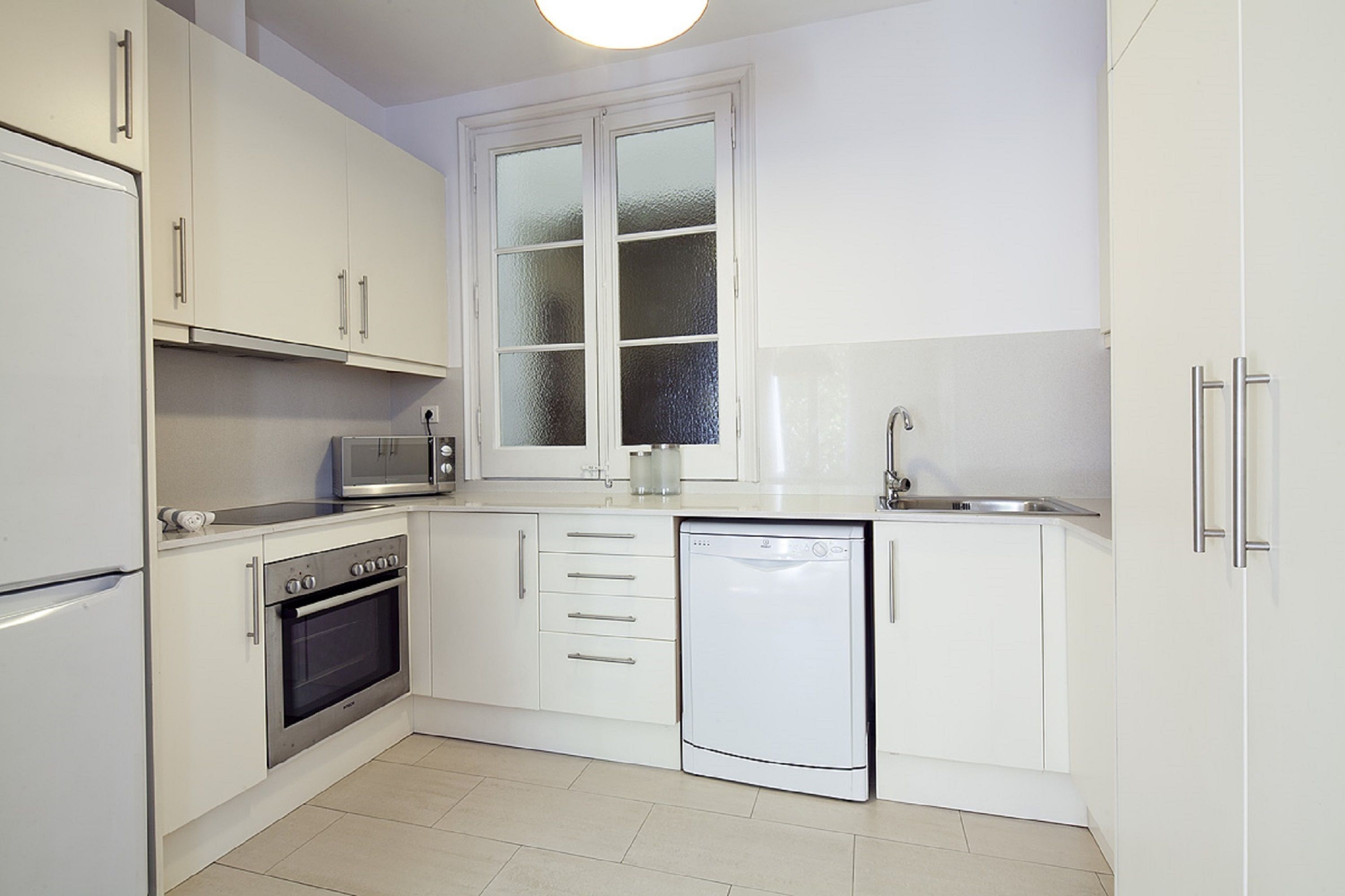 You Stylish Business Apartments