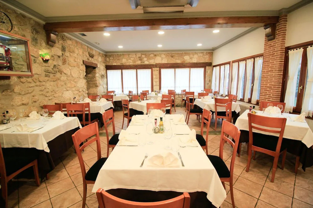 Hotel Rural Los Roturos