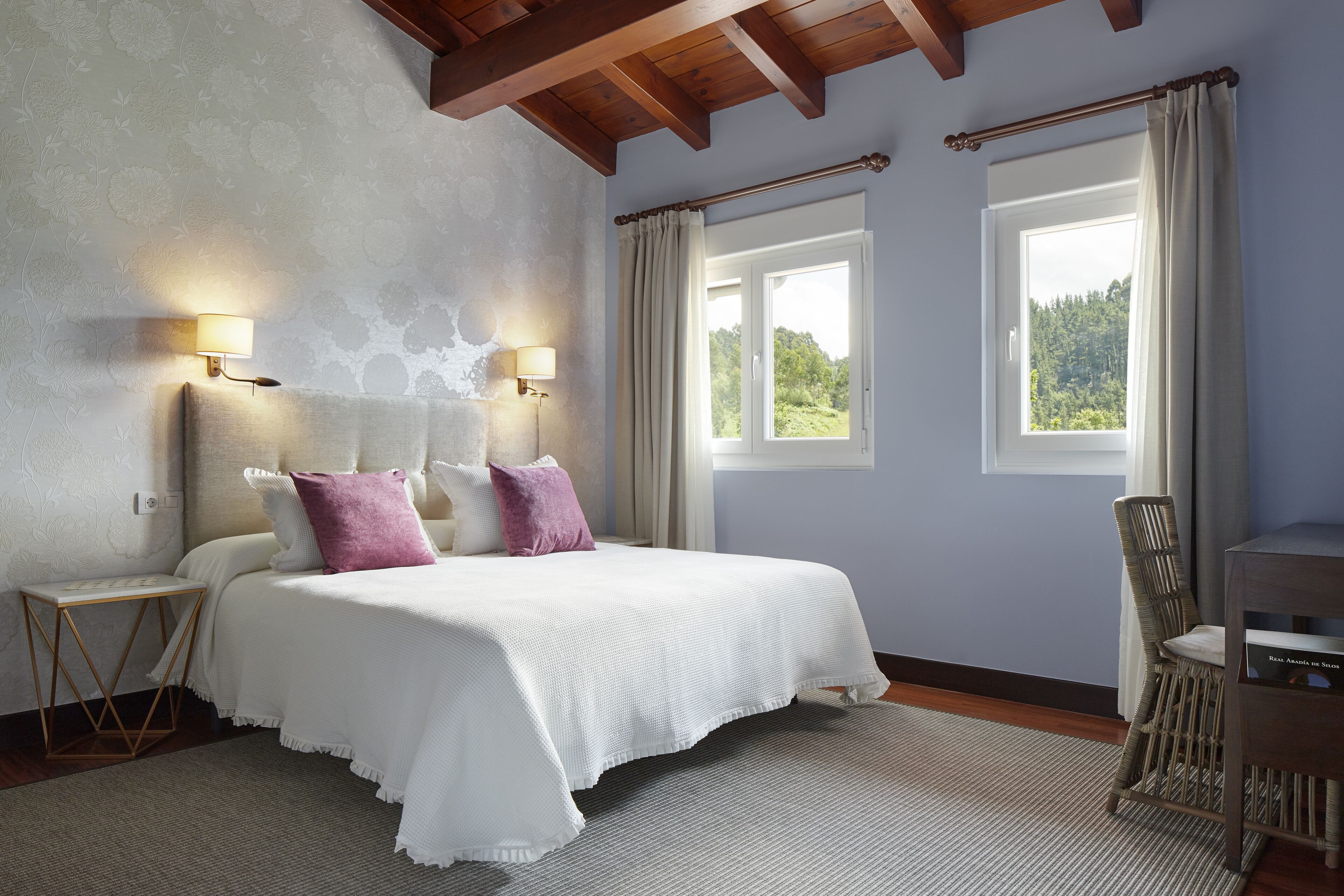Hotel Txoriene