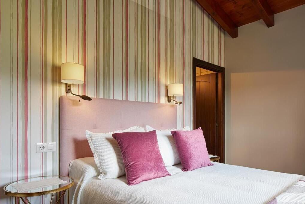 Hotel Txoriene