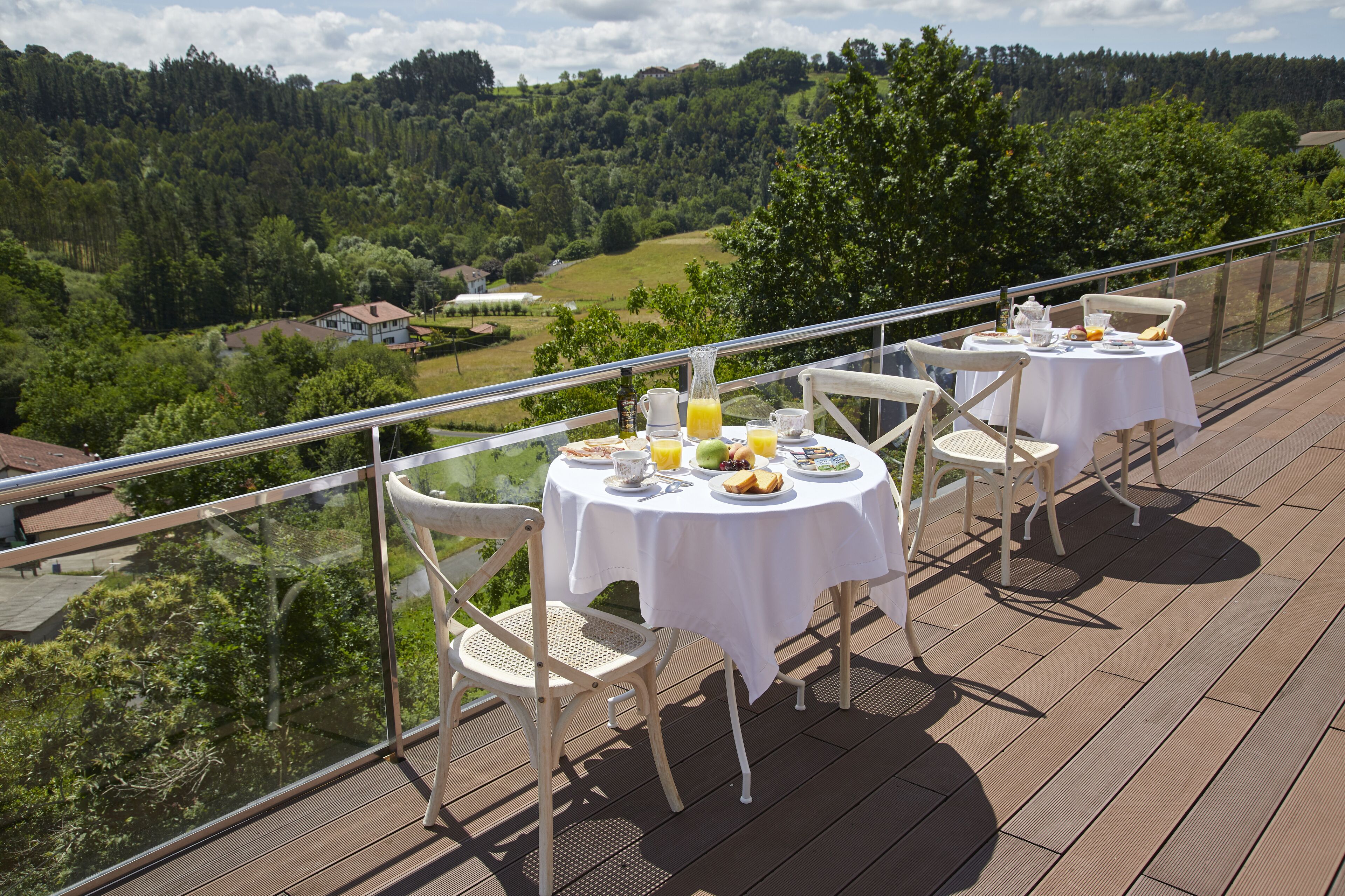Hotel Txoriene