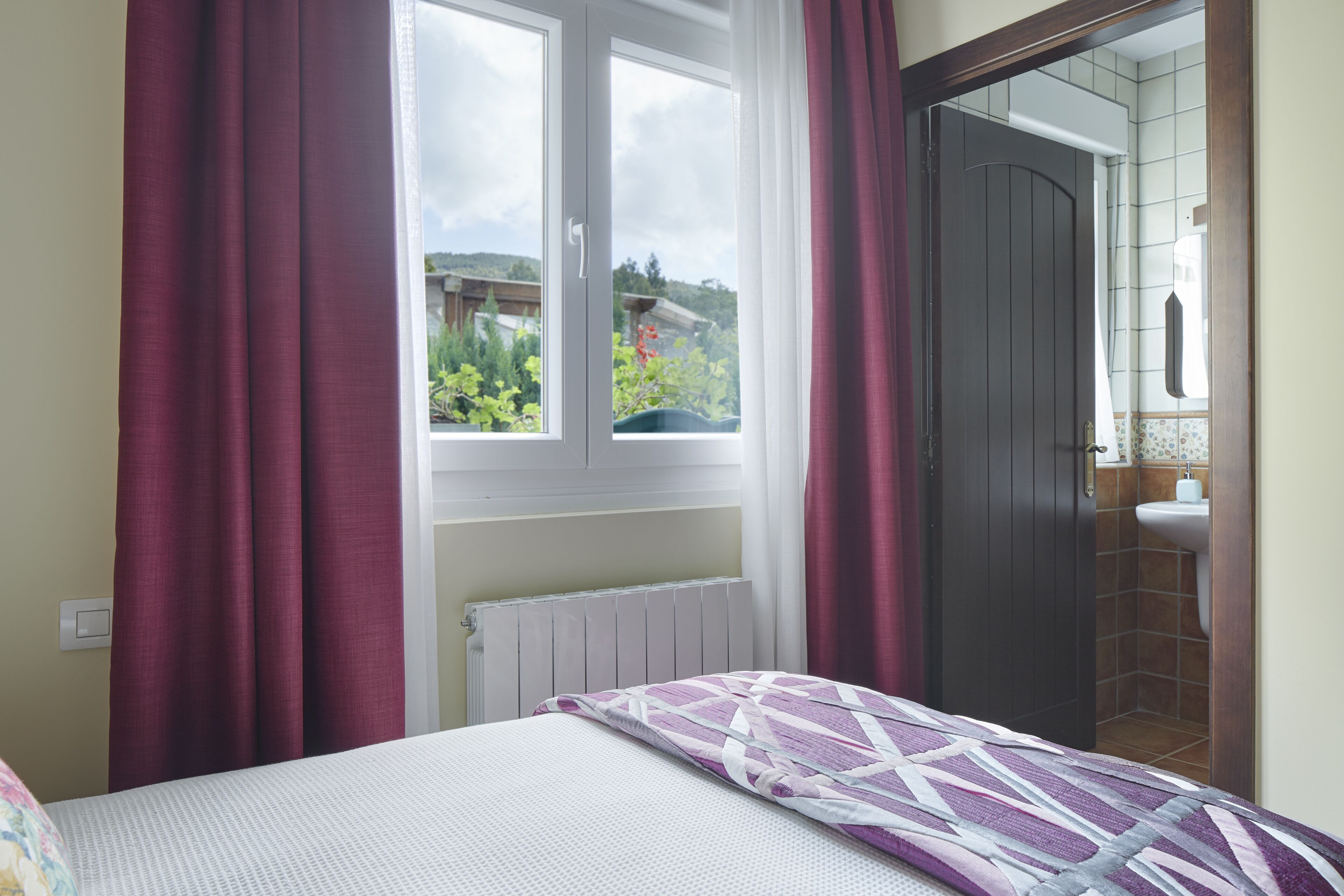 Hotel Txoriene