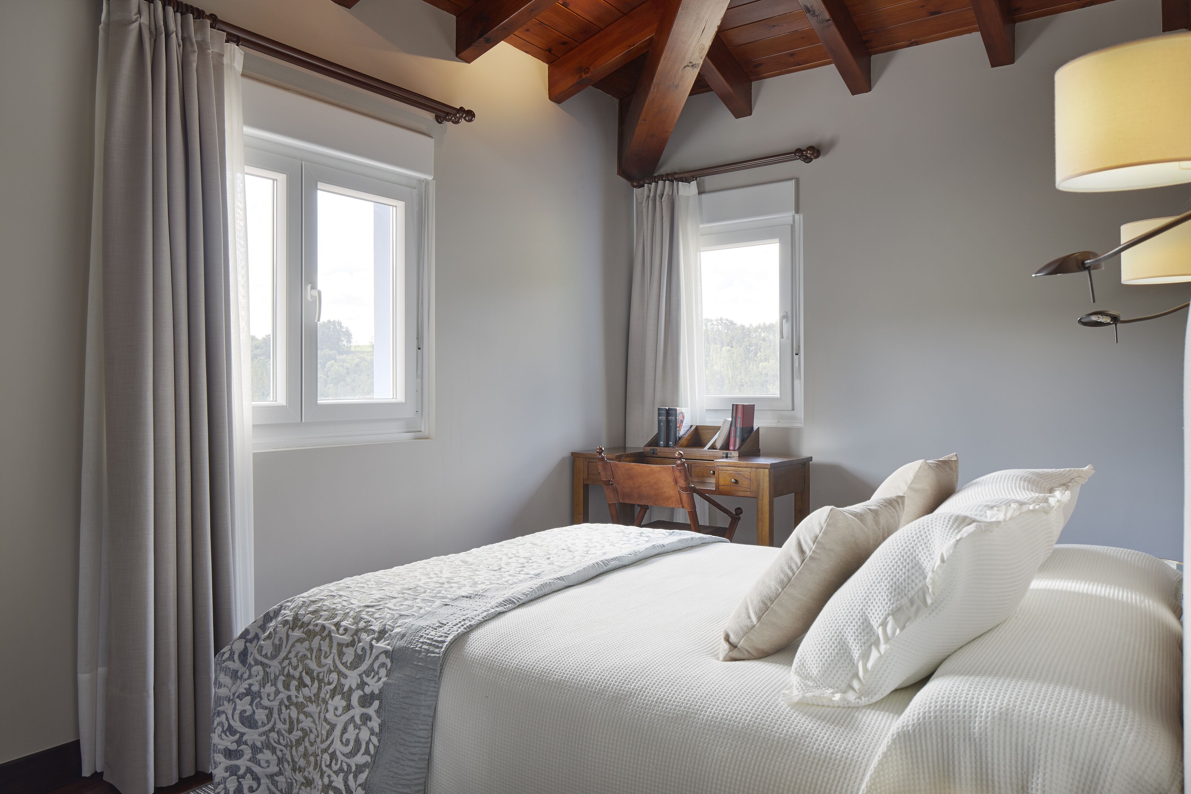 Hotel Txoriene