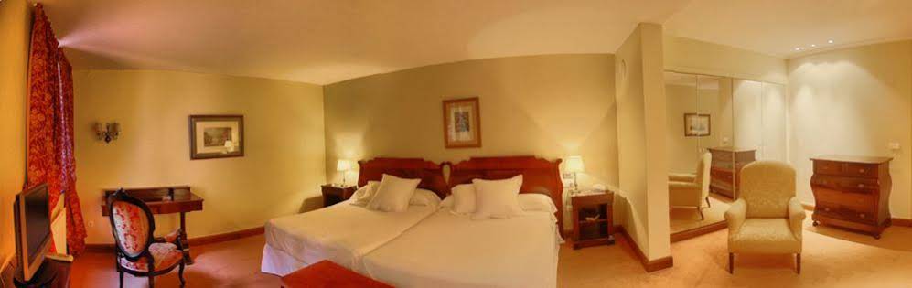 Hotel Restaurante Etxeberri