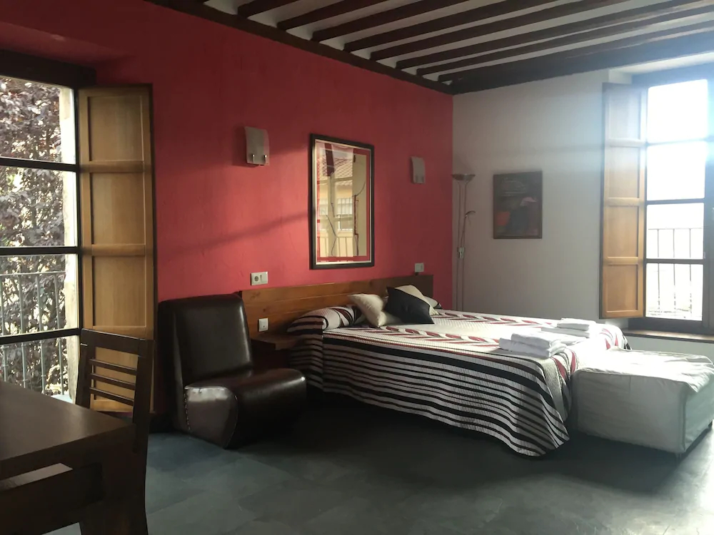 Antiguo Palacio De Atienza