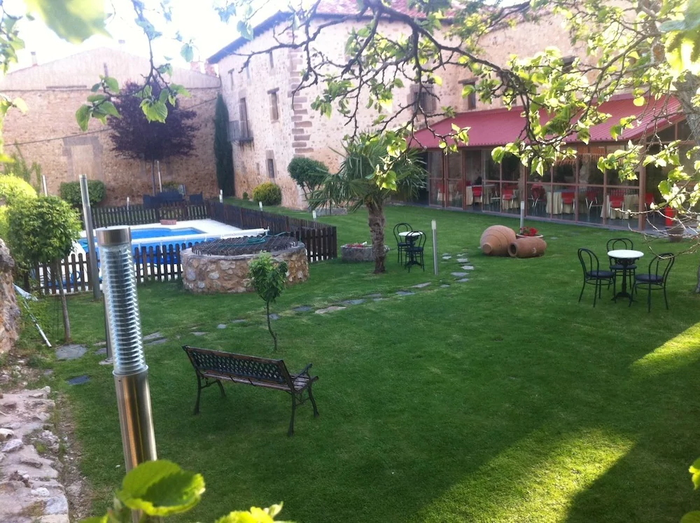 Antiguo Palacio De Atienza