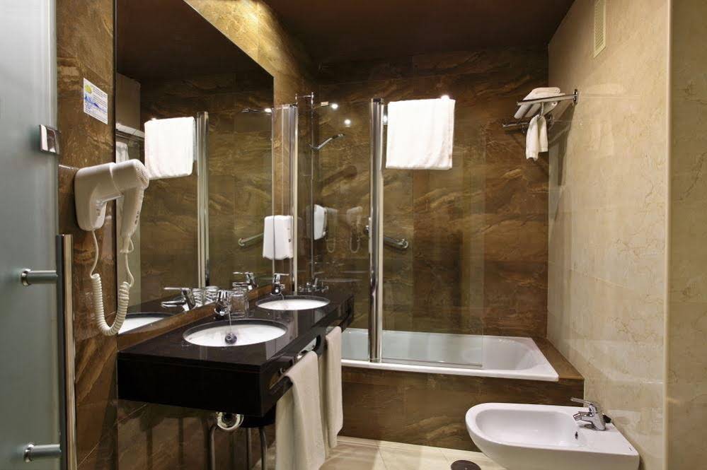 Hotel Navarro