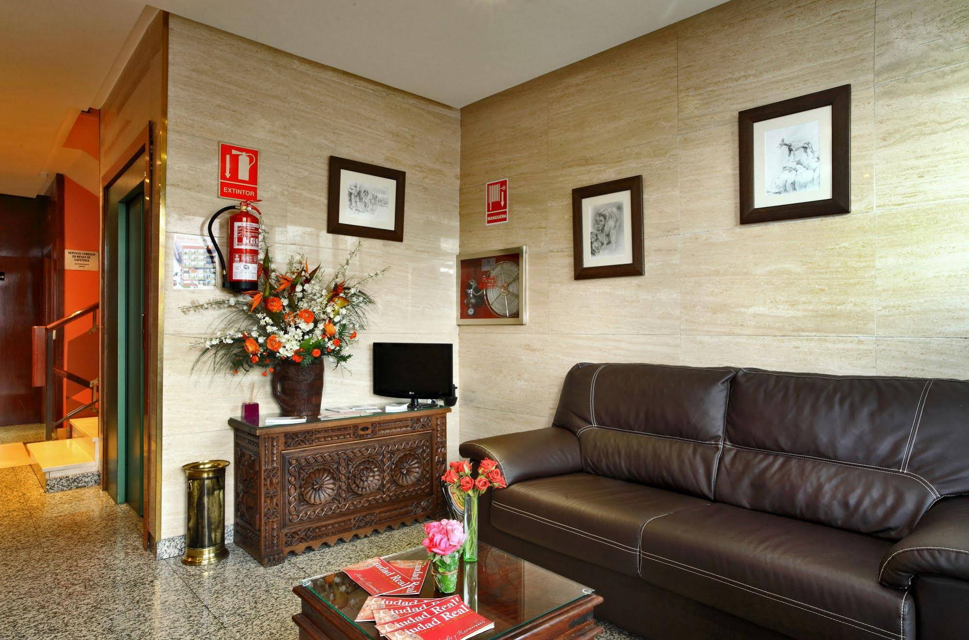 Hotel Navarro