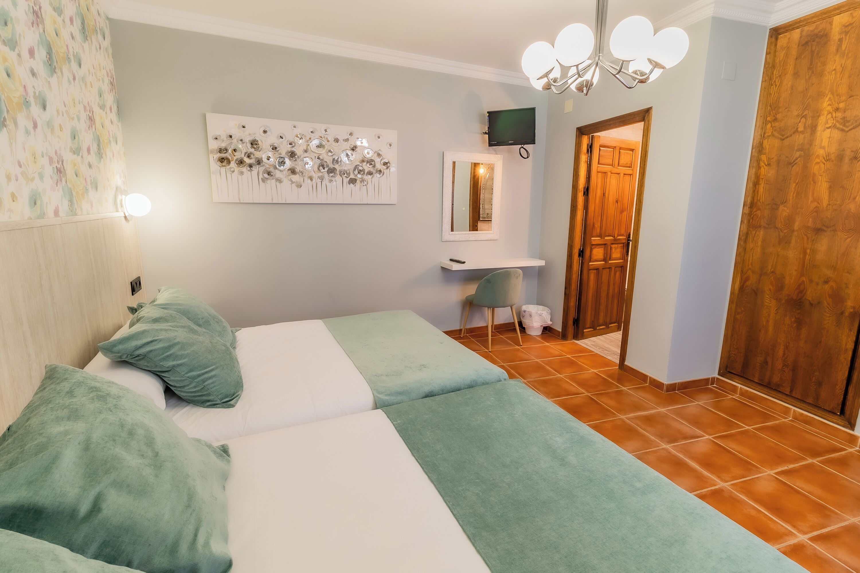 Hostal Restaurante El Bomba