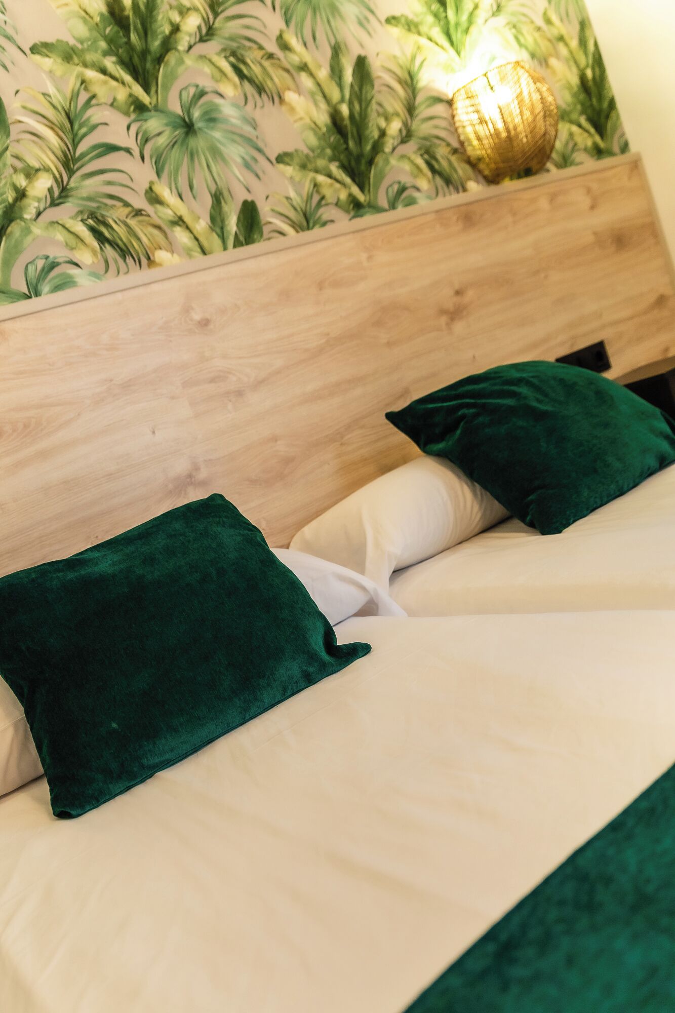 Hostal Restaurante El Bomba