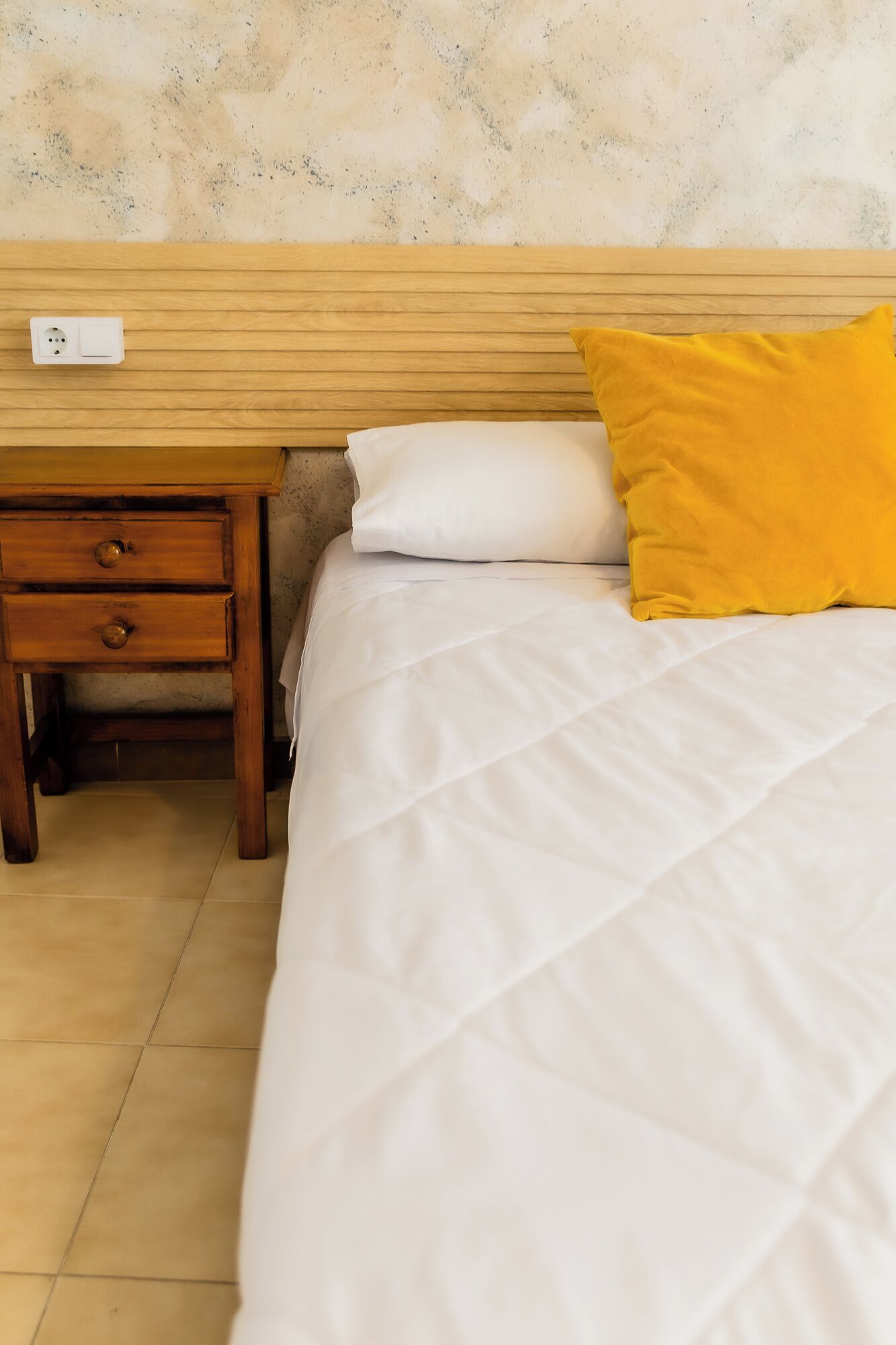 Hostal Restaurante El Bomba