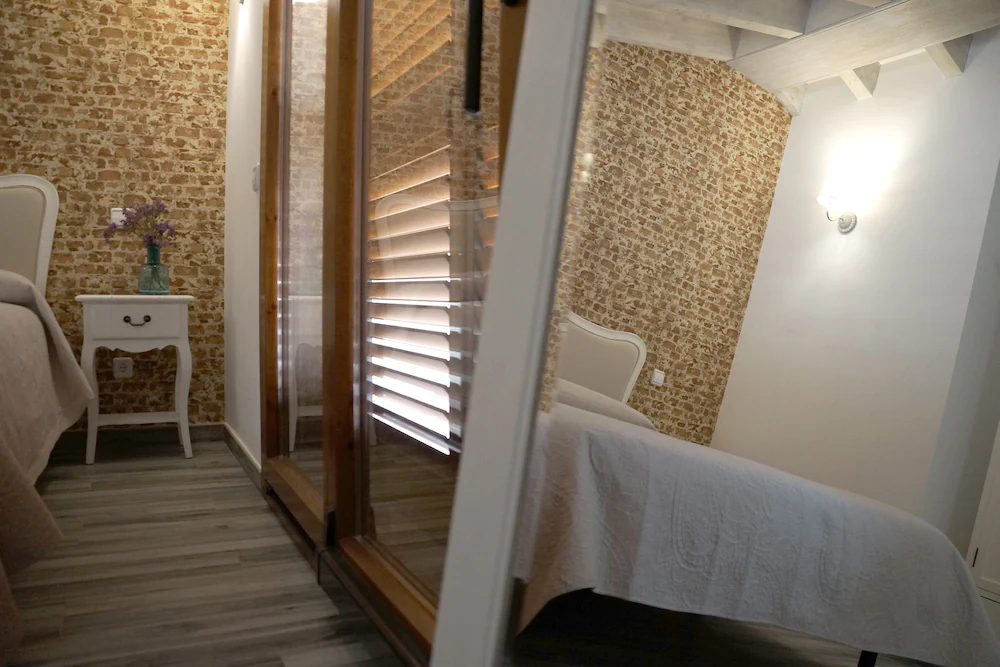 Casas De Valois