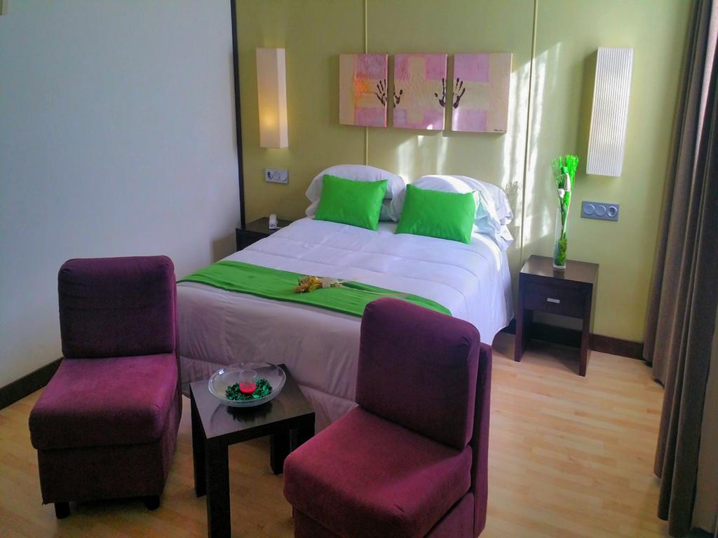 Hotel Puerta de Ocaña