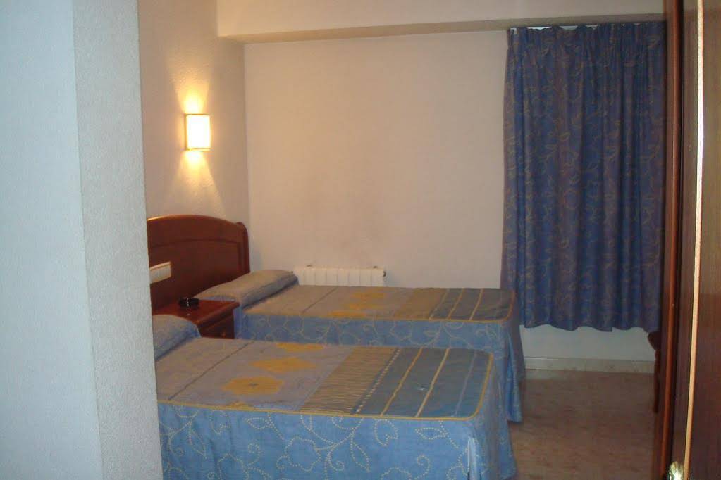Hostal La Embajada