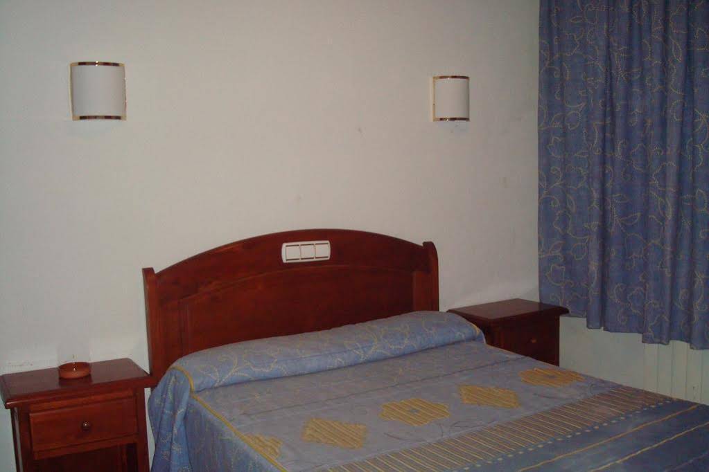 Hostal La Embajada