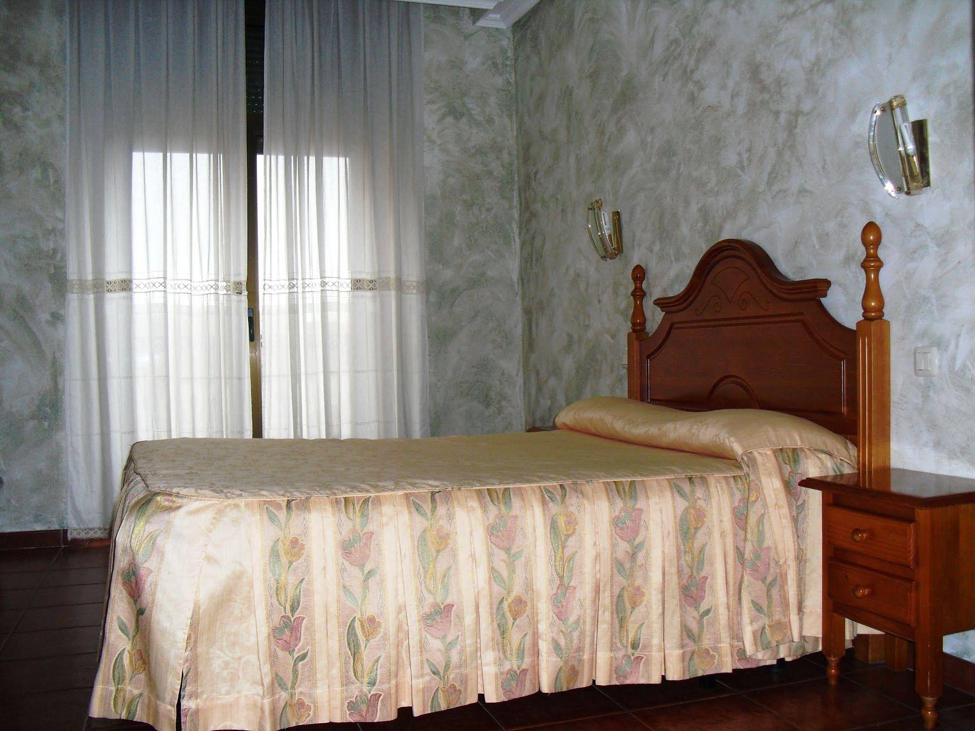Hostal Bellas