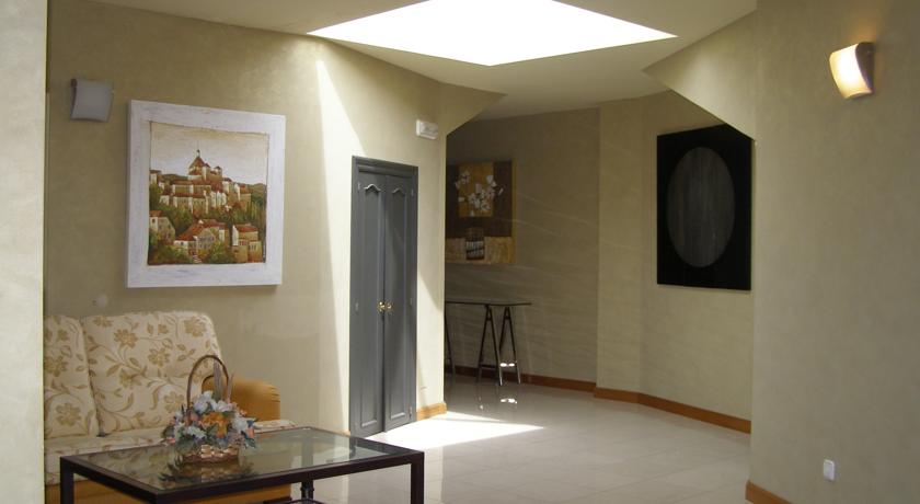 Hotel Area Serrano
