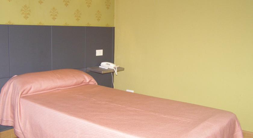 Hotel Area Serrano