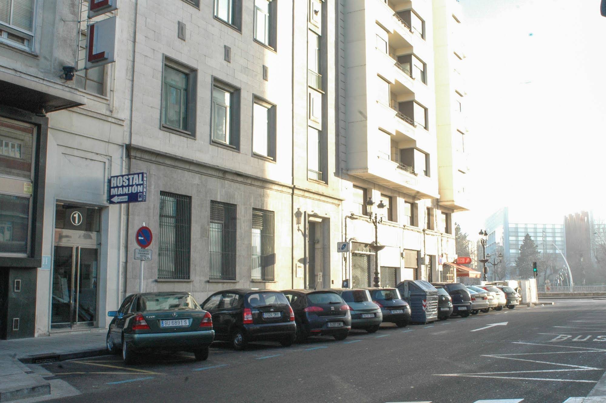 Hostal Manjon