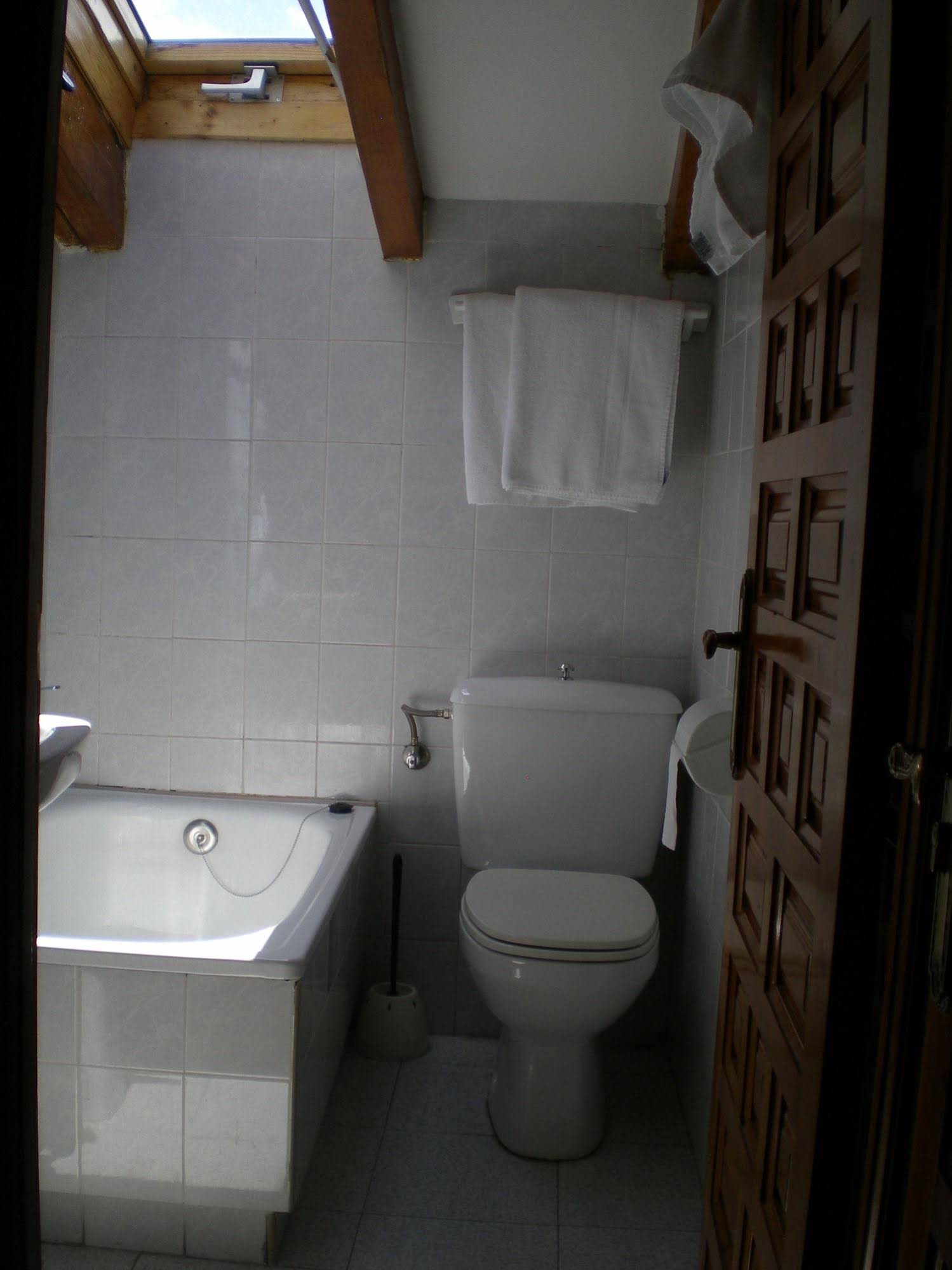 Hotel Puerta Romeros