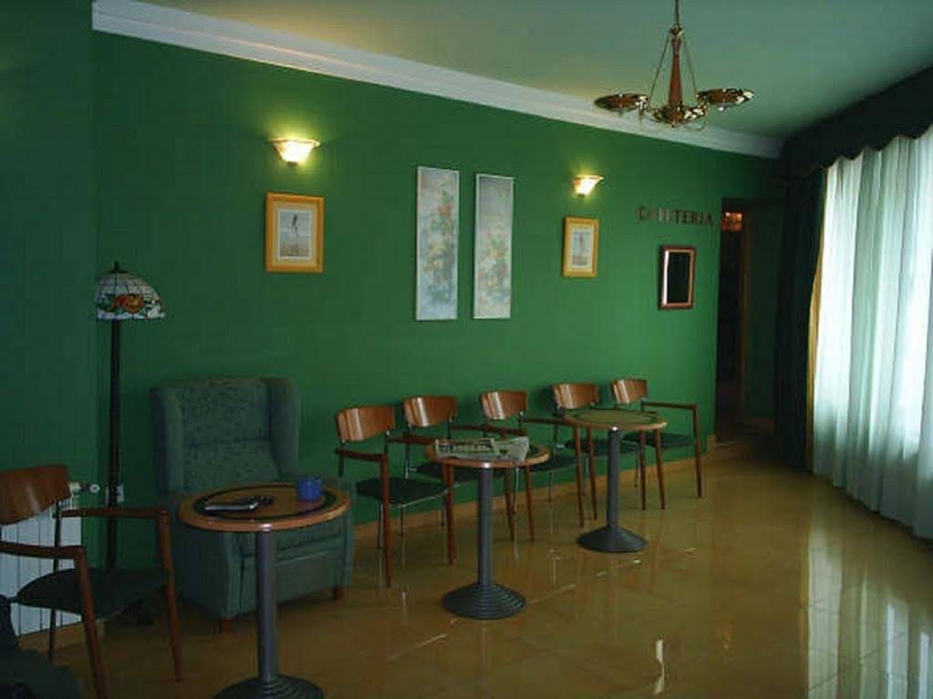 Hostal Dora