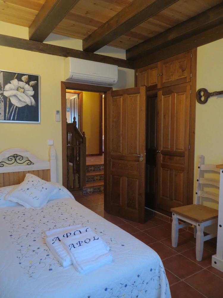 Casa Rural APOL