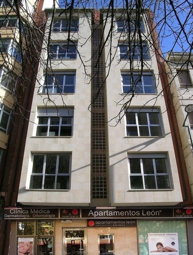 Apartamentos Leon